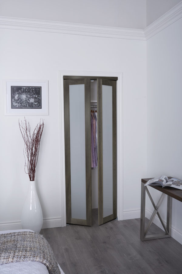 Pivot Closet Doors Renin